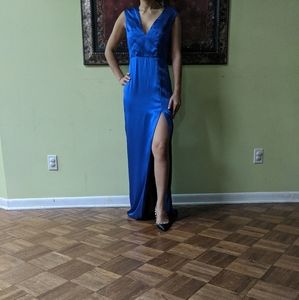 Blue poly satin Sleeveless V-neckline Gown